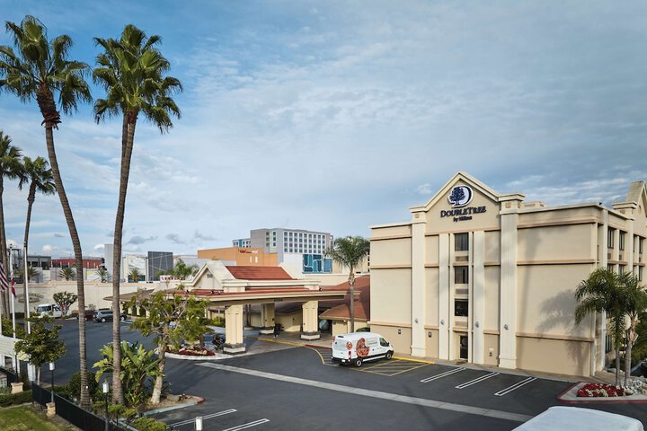 Hotel 3 of 94