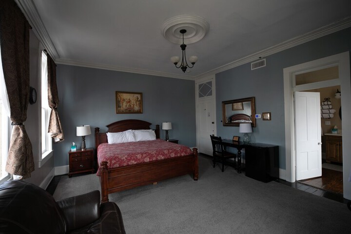 Room 60 of 78
