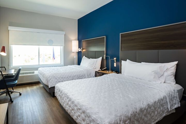 Room 15 of 27