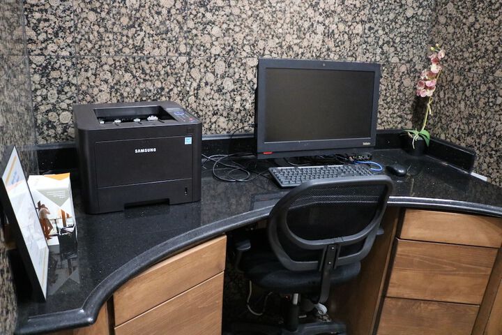 Business Center 33 of 33