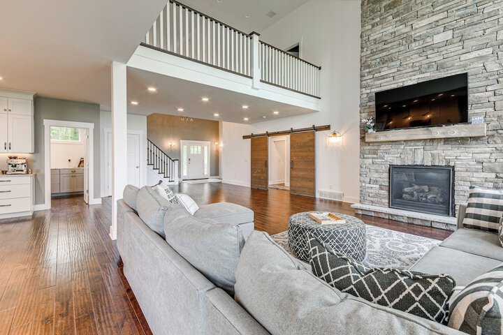 Steps From Oneida Lake: Spacious Gem w / Game Room!