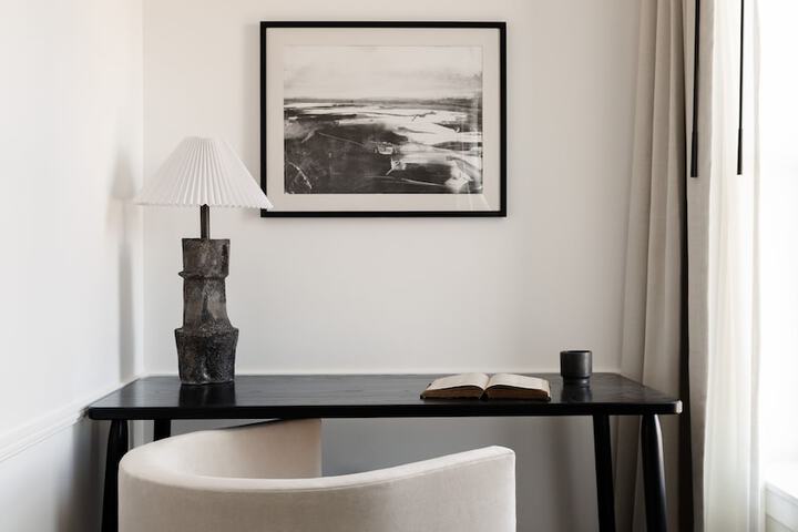 Room 25 of 34