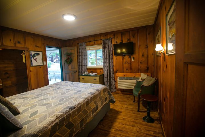 Room 64 of 236