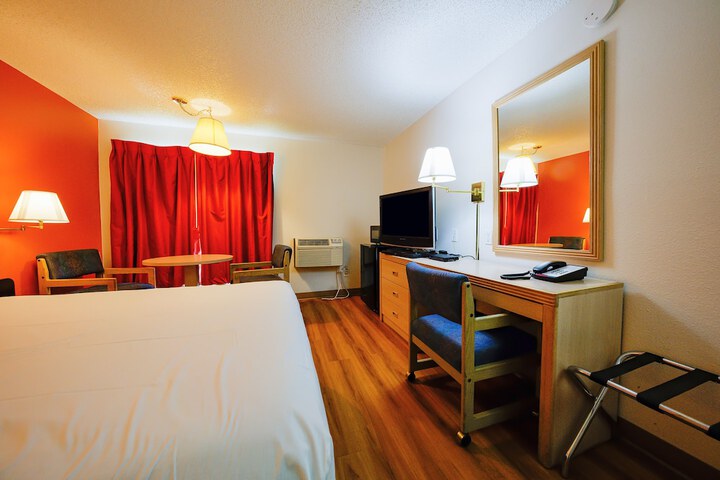 Room 85 of 123