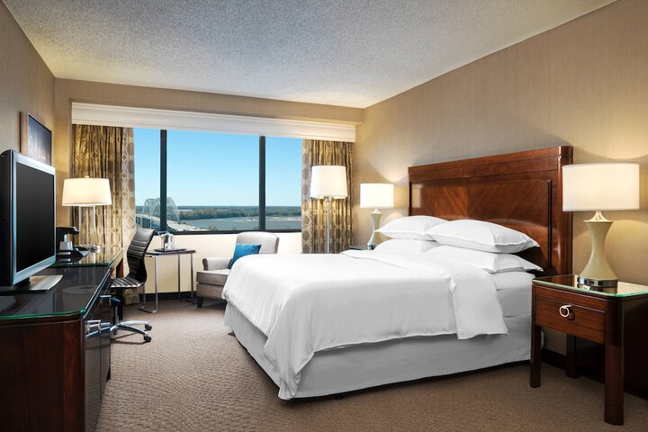 Room 16 of 29