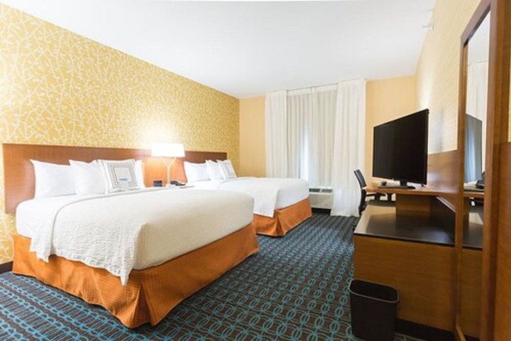 Fairfield Inn & Suites Jamestown