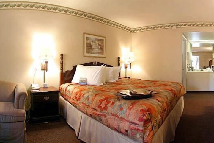 Room 29 of 46