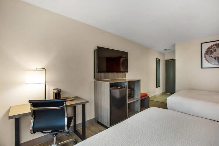 Ramada by Wyndham Kingston