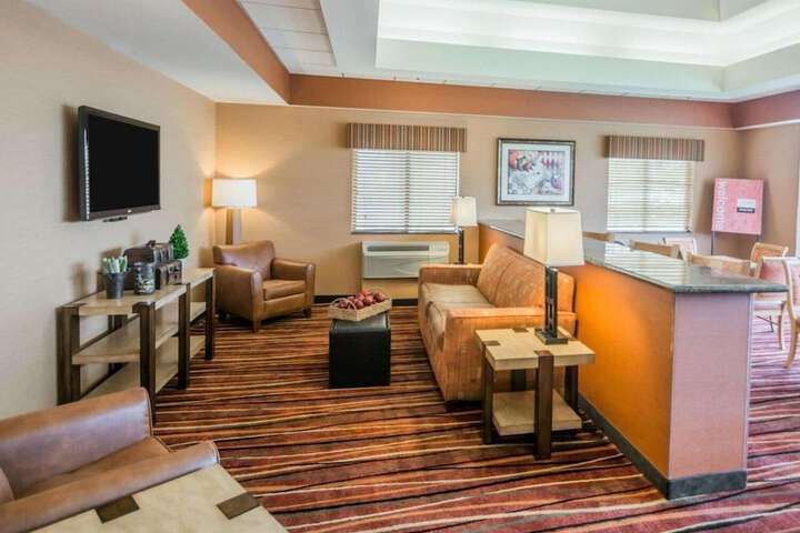 Hotel Interior 10 of 41