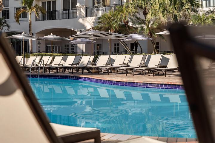 Embassy Suites by Hilton Deerfield Beach Resort & Spa