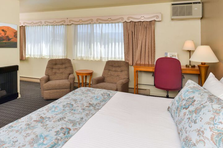 Room 15 of 19