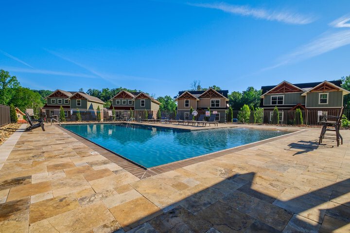 Pool 14 of 82
