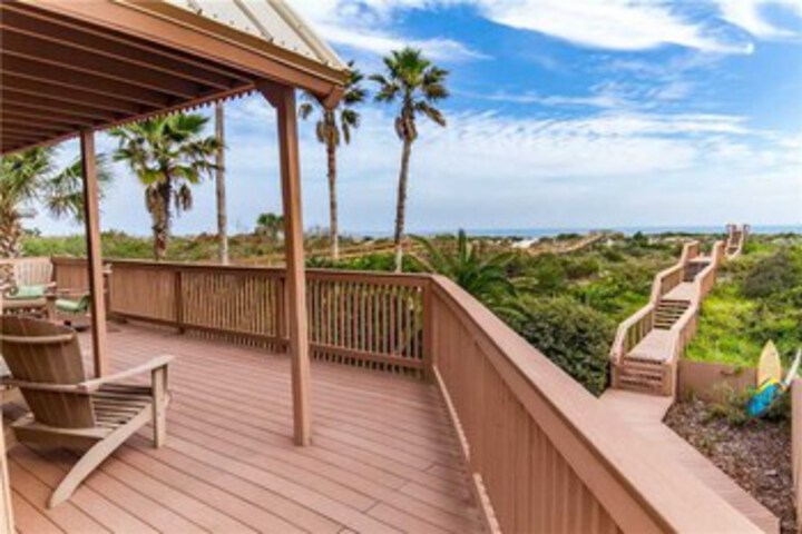 Going Coastal Beach House Four Bedroom Home