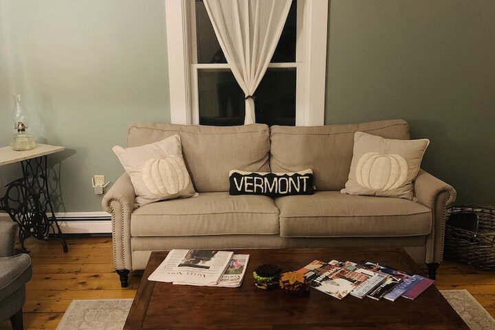 Room 51 of 76