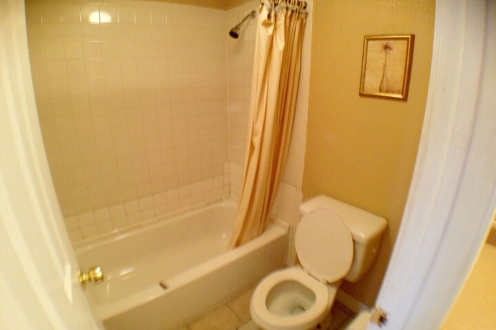 Room 32 of 50