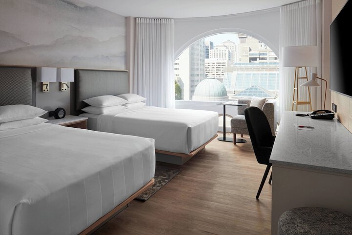 Room 50 of 103
