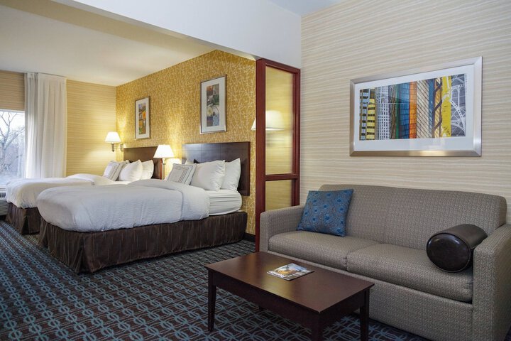 Room 7 of 17