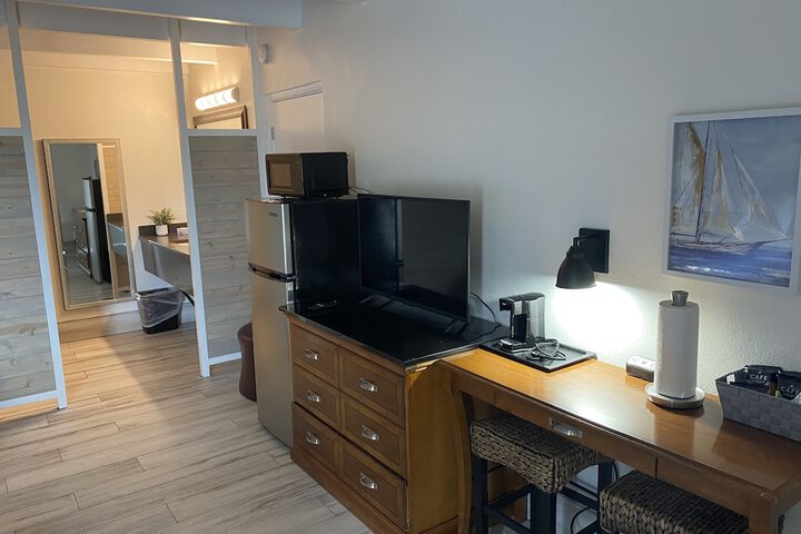 Room 25 of 63