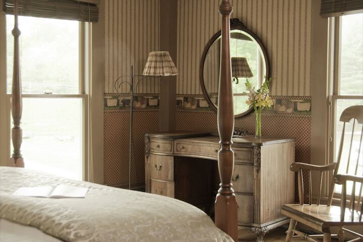 Room 41 of 54