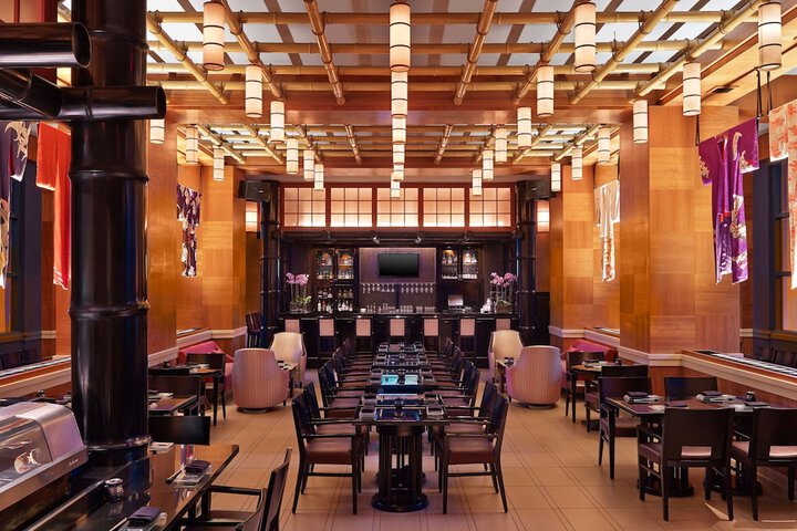 Dining 83 of 170