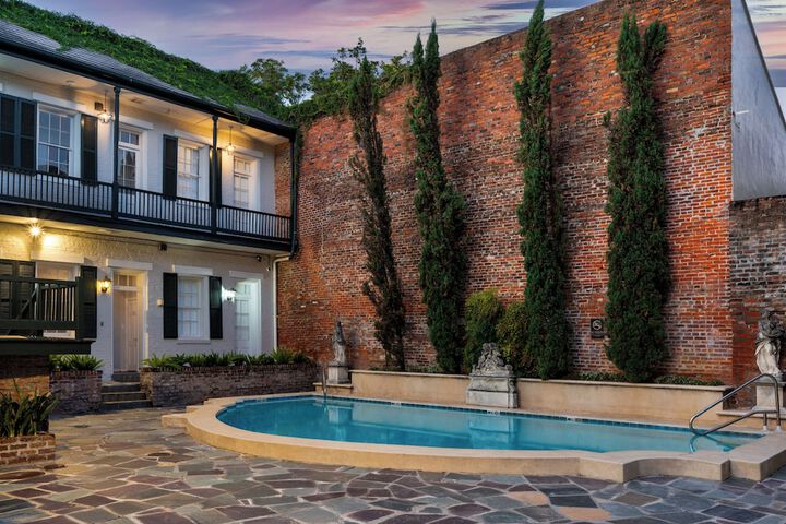 Pool 6 of 28