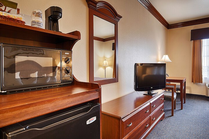 Room 41 of 47