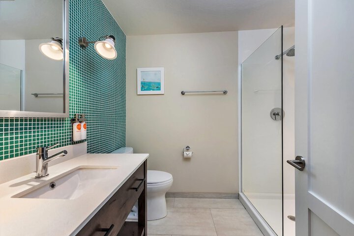 UpValley Inn & Hot Springs Napa Valley an Ascend Collection Hotel