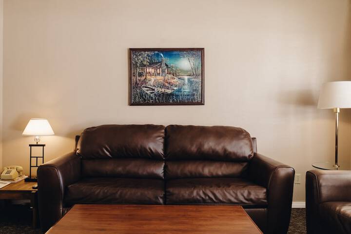 Room 16 of 51