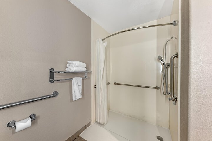 Best Western Plus Killeen / Fort Hood Hotel & Suites