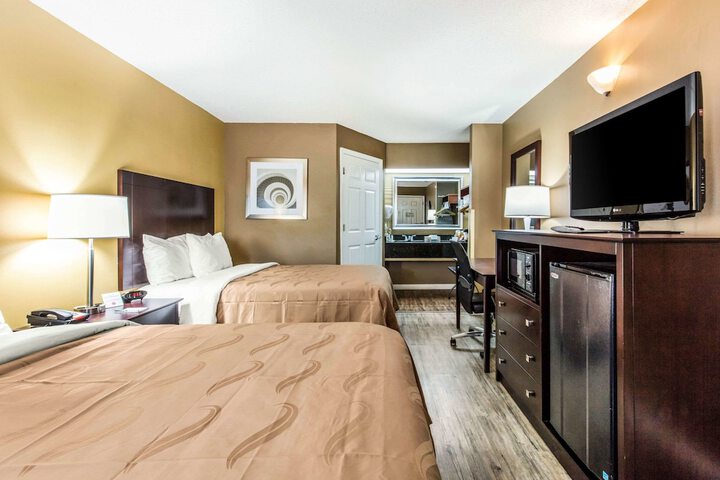 Room 14 of 26