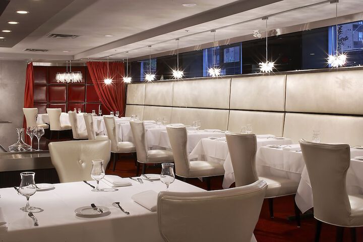 Dining 41 of 65