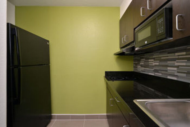 Budget Inn & Suites Commerce