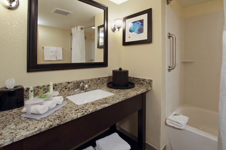Holiday Inn Express Augusta Downtown by IHG