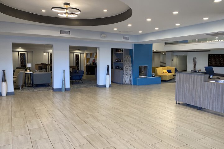 Hotel Interior 10 of 55
