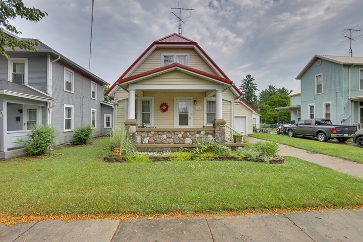 Charming Urbana Home Near Downtown!