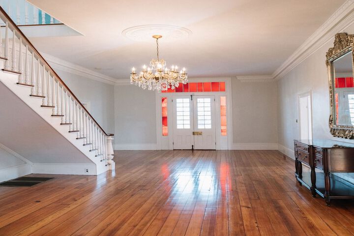 Historic Antebellum Manor