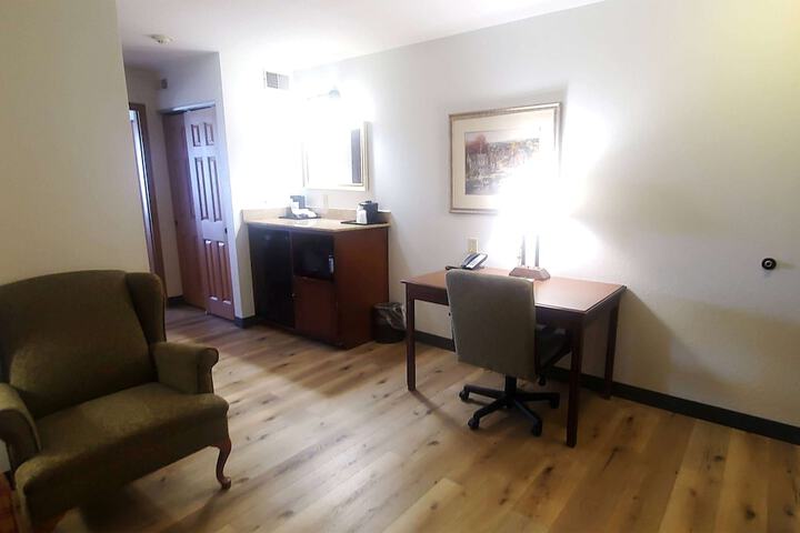 Room 13 of 47
