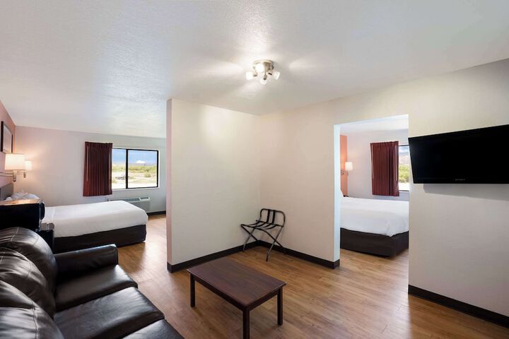 Room 17 of 46