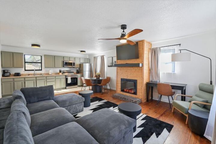 Tremont Lodge & Resort