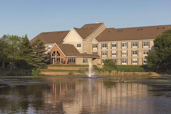 Country Inn & Suites by Radisson Madison, WI