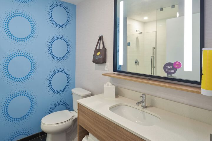 Tru by Hilton Fort Lauderdale Downtown