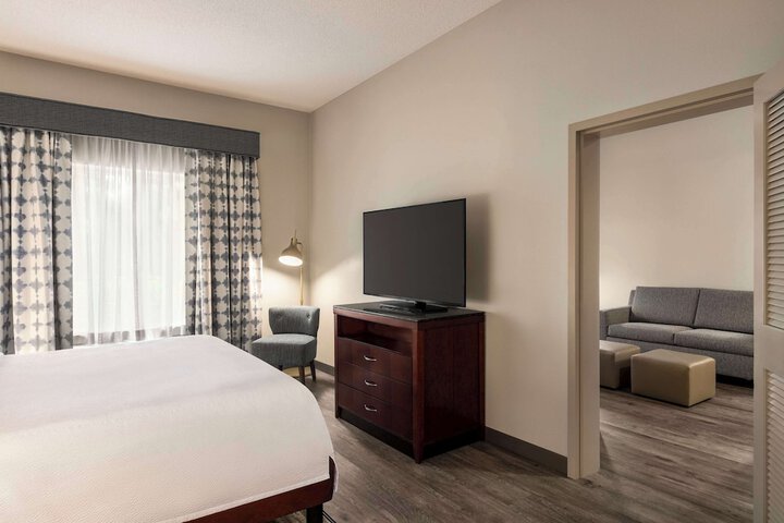 Room 21 of 49
