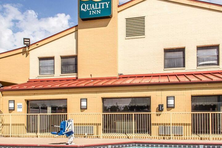 Quality Inn Tulsa Central