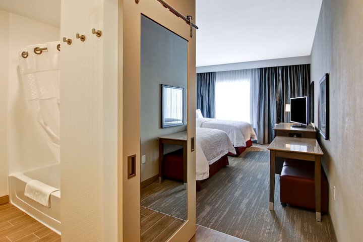 Hampton Inn & Suites by Hilton Grande Prairie