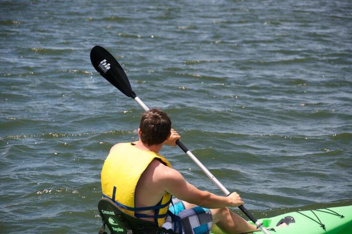East Shore Lodging