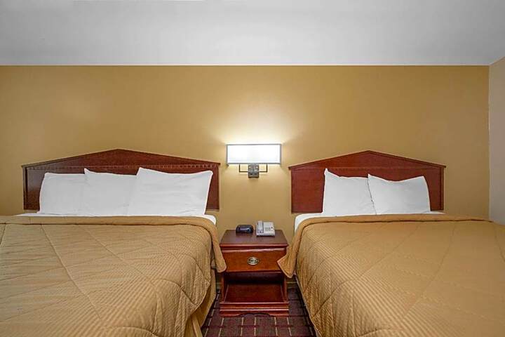 Knights Inn Tonawanda