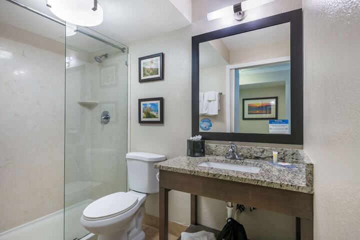 Comfort Inn & Suites Daytona Beach Oceanfront