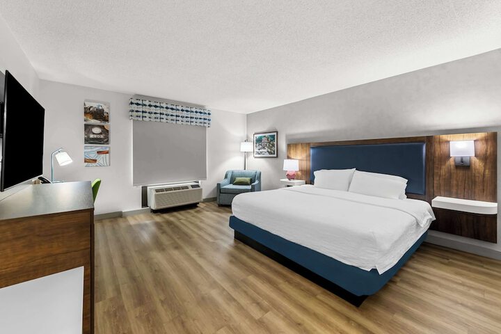 Room 14 of 45