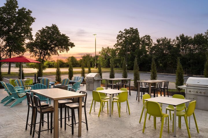 Terrace/Patio 40 of 40