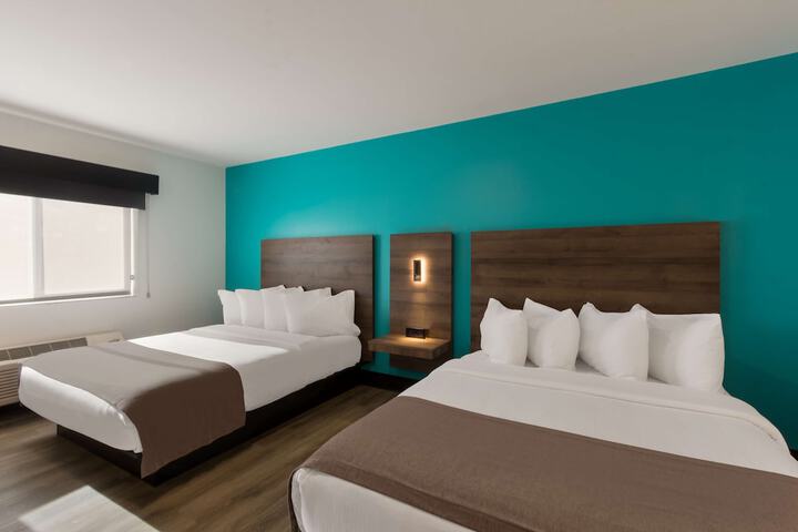 Room 14 of 30